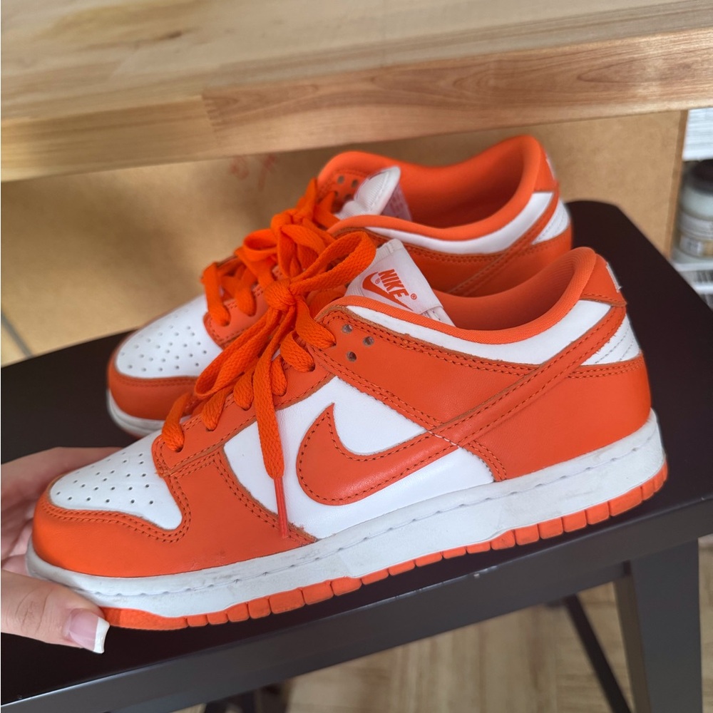 Nike Dunk Lows-Syracuse 
Mens 6
Womens 7.5